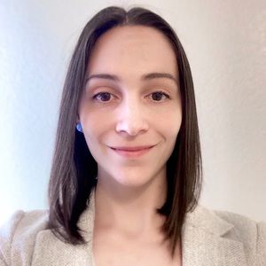 Meet your Posher, Christiana